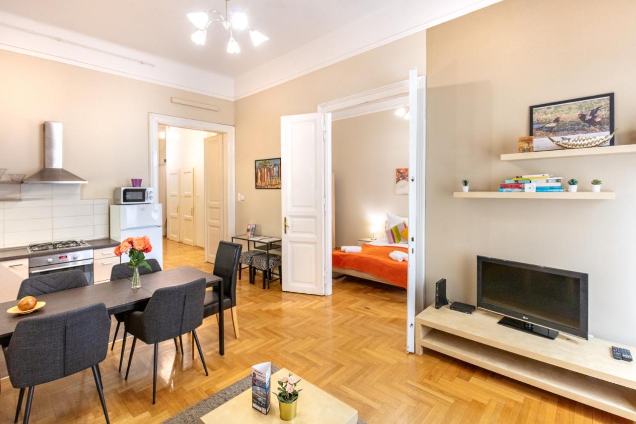 Orangehomes Kalvin Sq 2 Bedroom Apartment Будапешт Екстер'єр фото